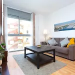 Cosy Apartment Next To Sagrada Familia IV